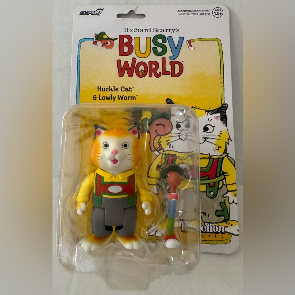 Super7 Richard Scarry's Busy World Huckle Cat & Lowly Worm ReAction Figure